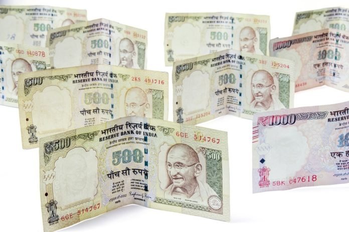 500 and 1000 old note banned