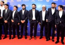 BCCI पुरस्कार 2017: कोहली ने जीता लगातार तीसरी बार ये अवार्ड देखे पूरी सूची कोहली ने जीता लगातार तीसरी बार ये अवार्ड देखे पूरी सूची