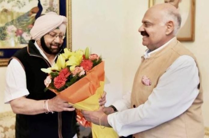 अमरिंदर सिंह पंजाब के सीएम बने Amarinder Singh becomes CM of Punjab
