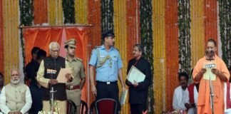 47 ministers including UP Yogi Sarkar CM Deputy CM in swear oath