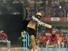 IPL 10 KKRvsKXIP: सुनील नारायण से अपनी बैटिंग से सबको चौंकाया बना डाला ये रिकॉर्ड Sunil Narayan made all the surprise of his batting.