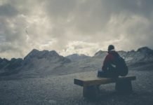 किस्मत से मुकद्दर का सफर dil ke kisi chaur pe love poetry