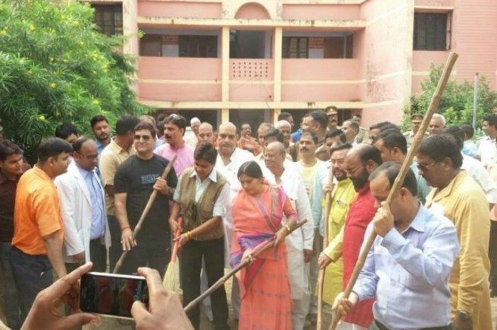 BJP Worker Hardoi