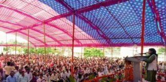 ऋण मोचन के तहत सण्डीला तहसील में बांटे गये किसानो को प्रमाण पत्र