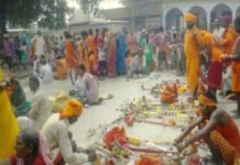 नवरात्र में शिवहर जिले के ऐतिहासिक धार्मिक स्थल देकुली धाम में उमड़ता हैं आस्था का जनसैलाब धार्मिक स्थल देकुली धाम