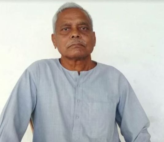 शिवहर जिले में अज्ञानता रूपी अंधकार को निःस्वार्थ भाव से निरंतर दूर कर रहे एक आदर्श गुरु श्री नागेंद्र साह की दास्तान श्री नागेंद्र साह जी