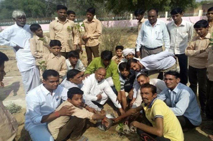 पूर्व महामंत्री सतीश पूनिया ने मनाया जन्मदिन