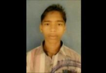 हरदोई के मुन्ने मियाँ चौराहे से दिनदहाड़े छात्र का अपहरण A student kidnepd in hardoi.