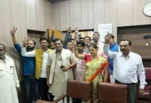 भाजपा को करारा झटका हाईकोर्ट से मीरा के अधिकार बहाल, फिर बनी अध्यक्ष meera hardoi