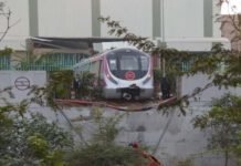 कालिंदी कुंज मेट्रो हादसा: डिपो प्रभारी उपमहाप्रबंधक सहित चार DMRC अधिकारी निलंबित Metro