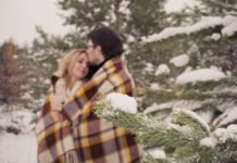 रोमांस के लिए परफेक्ट हैं दिसंबर का महीना Romance in december