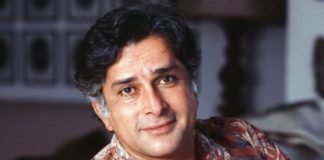 बॉलीवुड एक्टर शशि कपूर का निधन