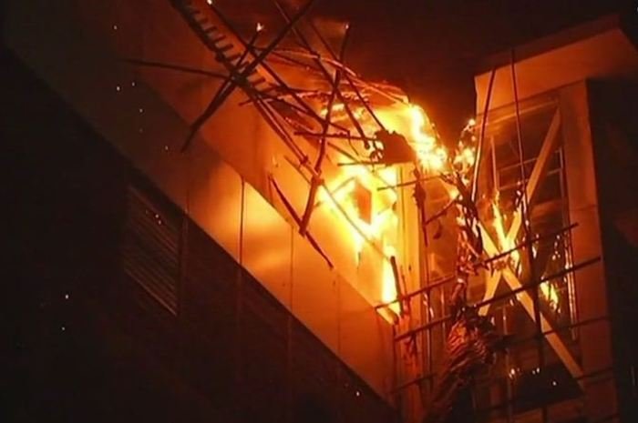 mumbai fire broken