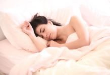चैन की नींद लेना चाहते हैं तो खिड़की को खोलना न भूलें sleep