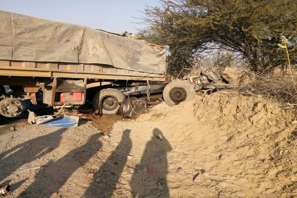 11 dead in road accident