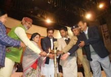 प्रदेश में जिले की अलग ही पहचान, हरदोई को खादी के क्षेत्र में बढावा दिया जायेगा Hardoi will be promoted in the field of Khadi