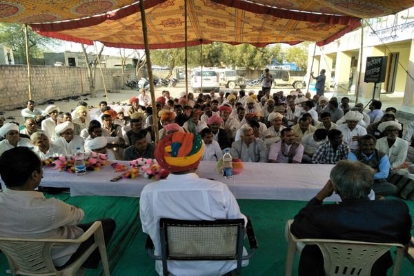 पूर्व सांसद शिव विधायक ने की जनसुनवाई