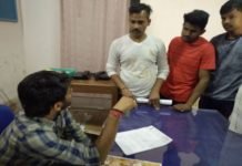 कस्बा निवासी लम्बे समय से मजबूरन पी रहे हैं दूषित पानी कस्बा निवासी लम्बे समय से मजबूरन पी रहे हैं दूषित पानी