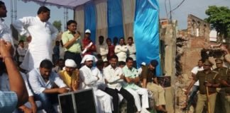 किसान यूनियन ने रखी प्रशासन के सामने ओमनगर.