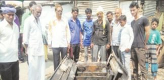 घर में लगी आग में विवाह की सामग्री जलकर खाक