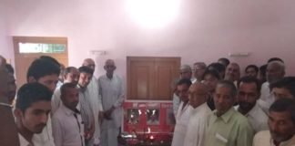 धीरवास बड़ा में युवा-बुजुर्गों ने दी शहिदो को श्रदांजलि