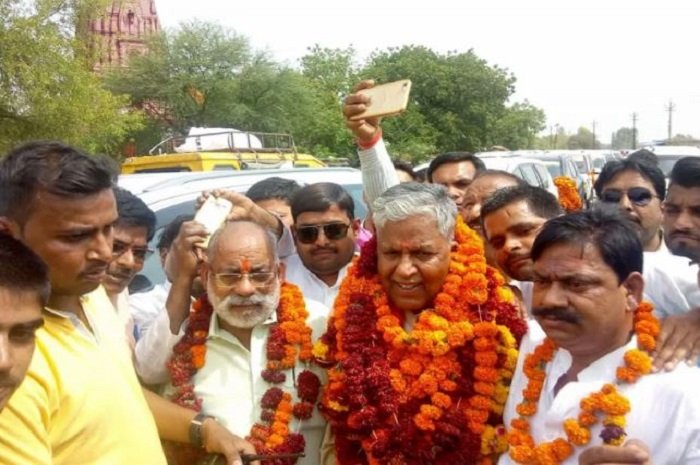 जनपद के विकास में नही छोड़ेगे कोई कमी- अशोक बाजपेयी