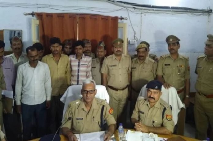 Hardoi police finished a rovery case Hardoi police finished a rovery case