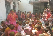 आलोट विधायक ने खजूरी देवड़ा में जनता के बीच खेली होली manoj-chawla
